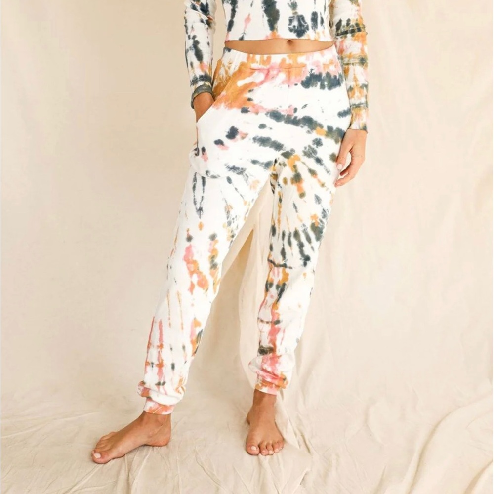 Dippin Daisy’s Out and About Tie Dye Joggers NWT